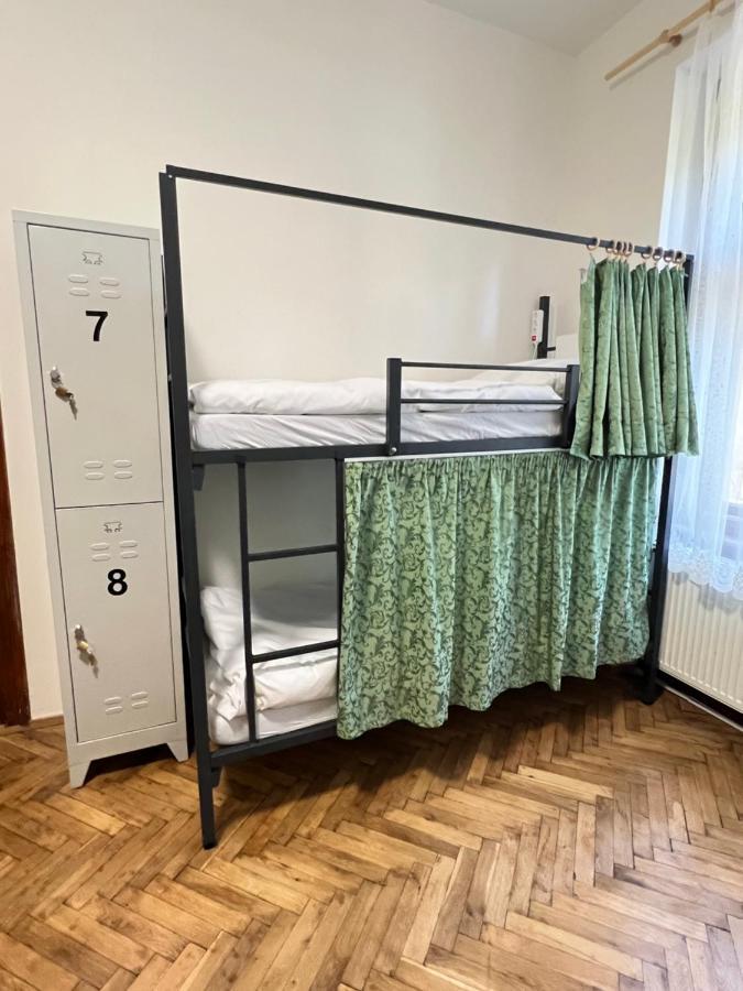 Hostel Do-Re-Mi Prag Eksteriør billede